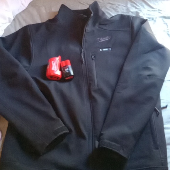 Milwaukee Jackets & Coats Milwaukee Heated Jacket Poshmark